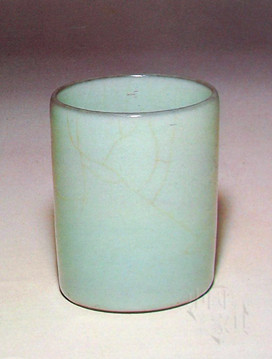 6-1官窯粉青筆筒高9.8cm 深8.6cm 口7.7cm 足7.3cm_副本_副本