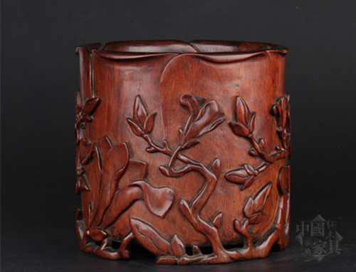 1黃花梨玉蘭花葵口筆筒_副本_副本